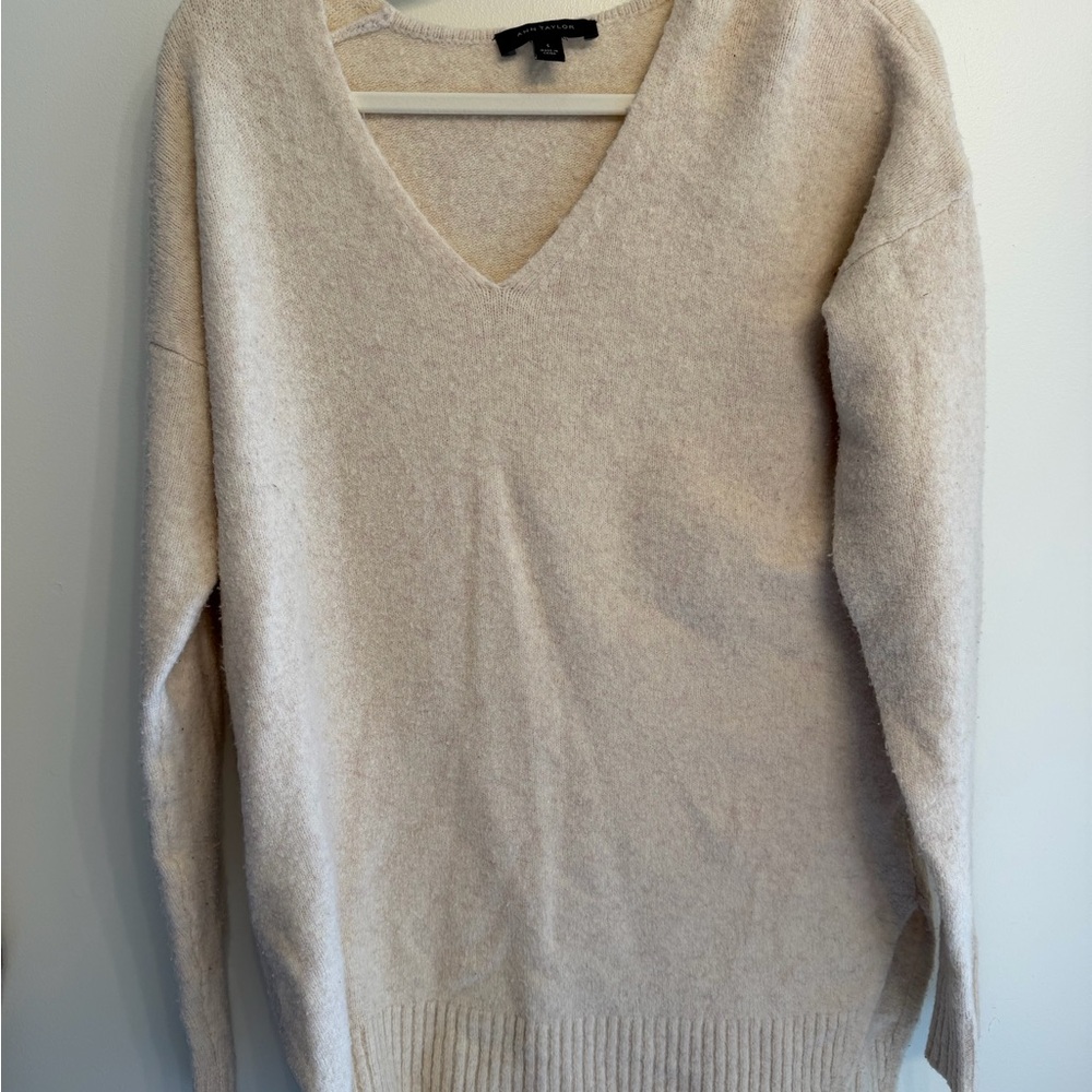 Ann Taylor Soft Beige V-Neck Sweater